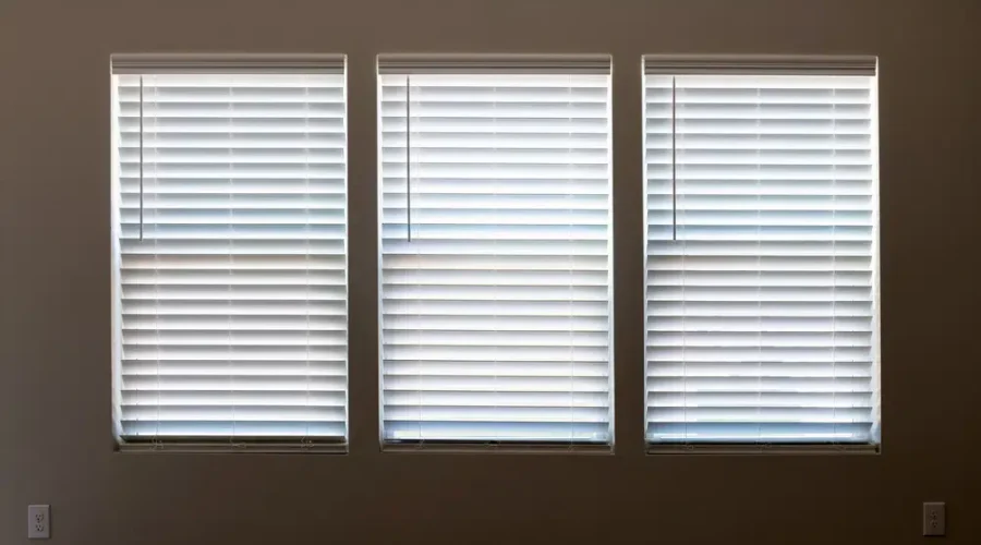 Faux-Wood-Blinds.jpg Faux-Wood-Blinds